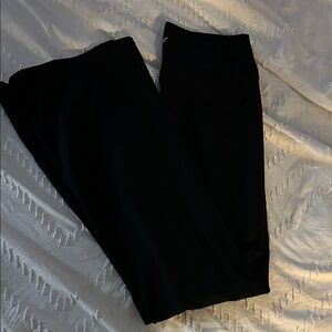 Fabletics Flair Leggings